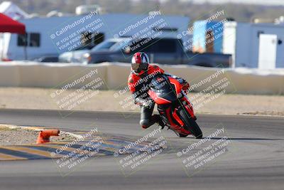 media/Dec-18-2022-SoCal Trackdays (Sun) [[8099a50955]]/Turn 2 (950am)/